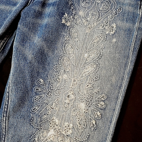 Scotch and Soda Embossed Cut Out Embellished Mom Jeans Sz 28/32 - Picture 4 of 13